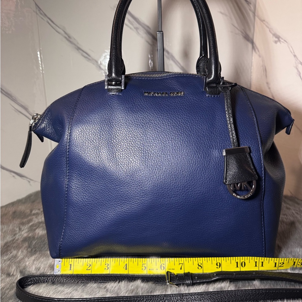 Michael Kors RILEY Large Tote Crossbody Pebble Leather Navy Blue Handbag